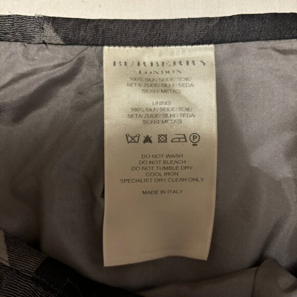 Burberry silk skirt size 36 - Picture 4 of 6